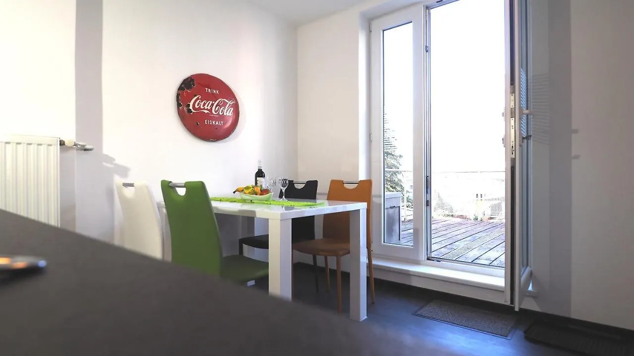 Haus Sunnseitn Apartment Innsbruck 0*,